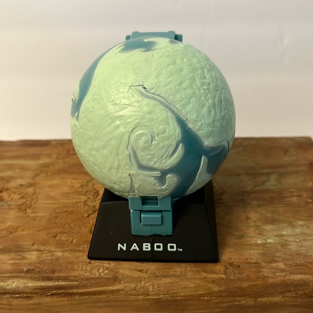 Vintage Naboo Darth Mal Action Scene